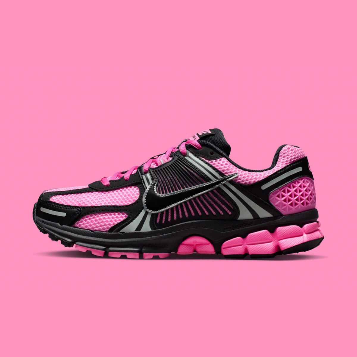 Nike Vomero 5 "Pink Spell"