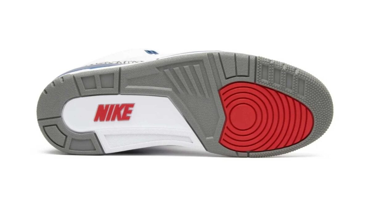 Air Jordan 3 “True Blue”
