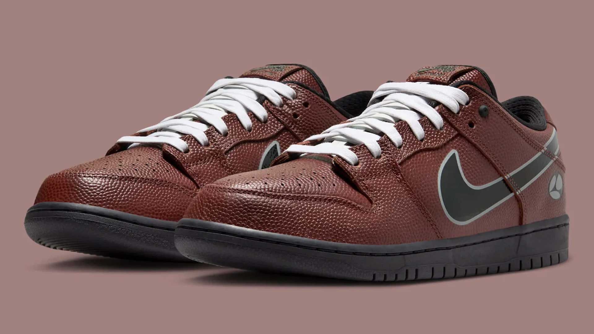 Limosine Skateboards x Nike SB Dunk Low