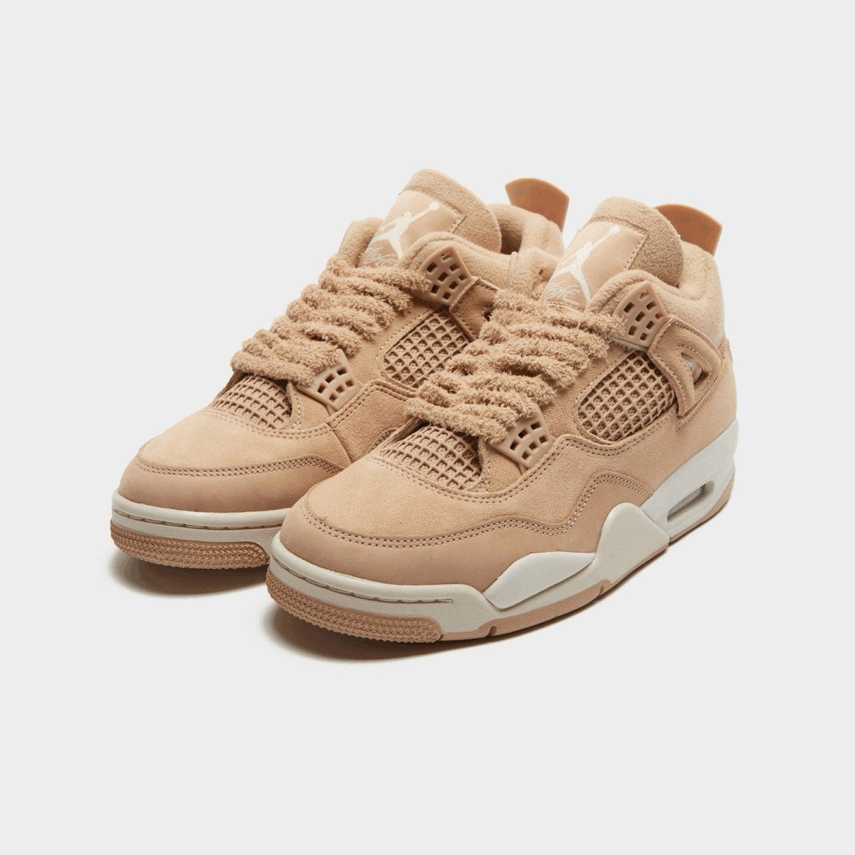 Air Jordan 4 "Cozy Girl"