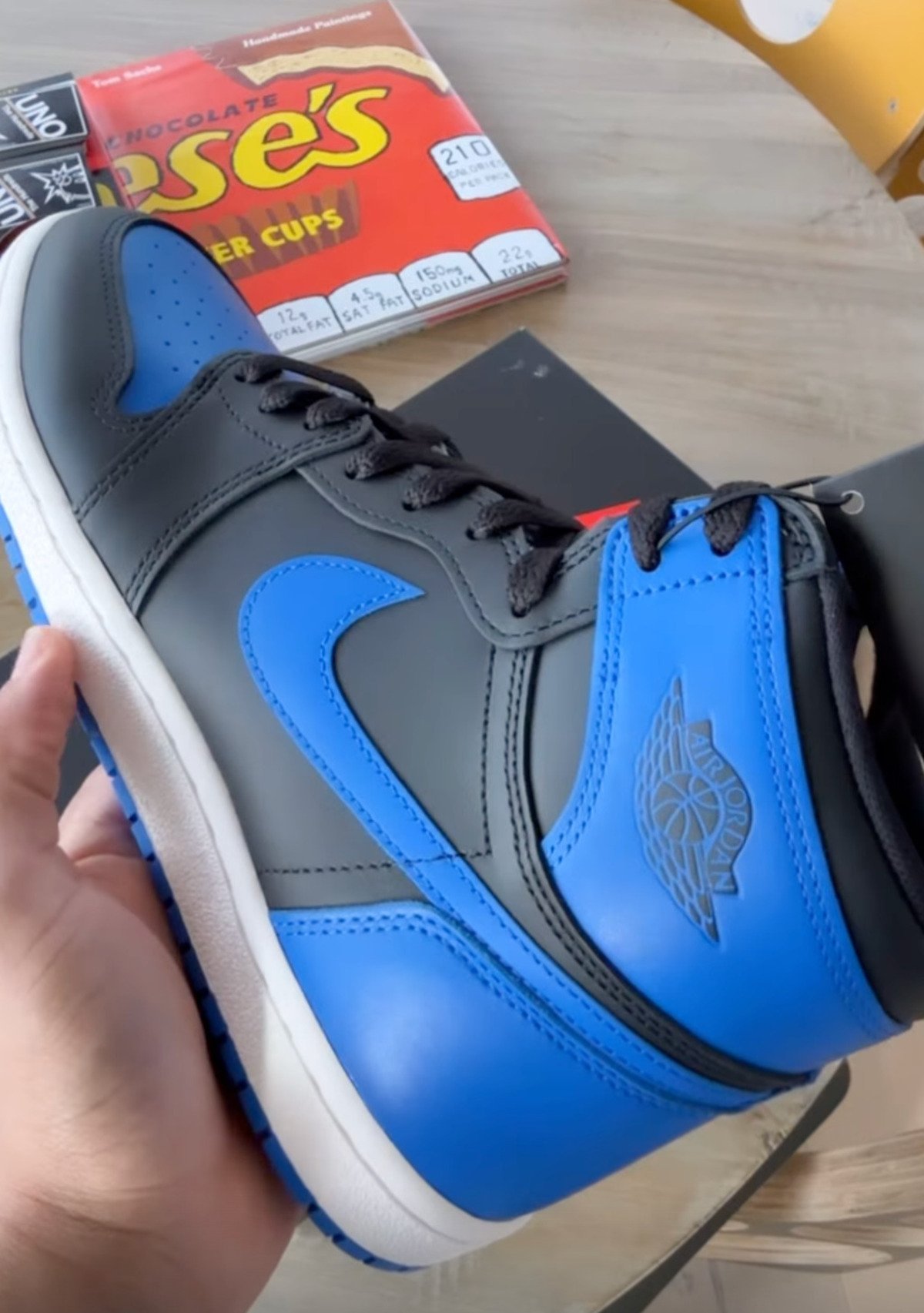 Air Jordan 1 "Royal"