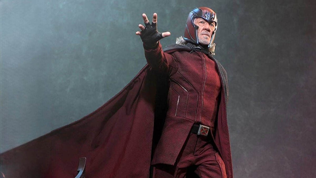 hot-toys-magneto-avengers-doomsday