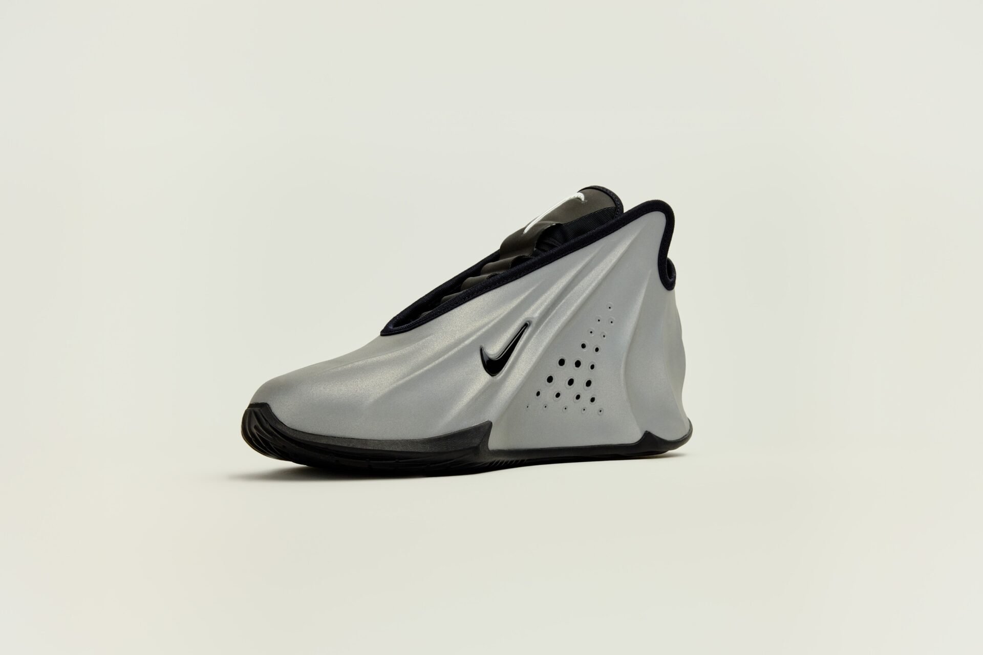 Nike G.T. Future "Metallic Silver"
