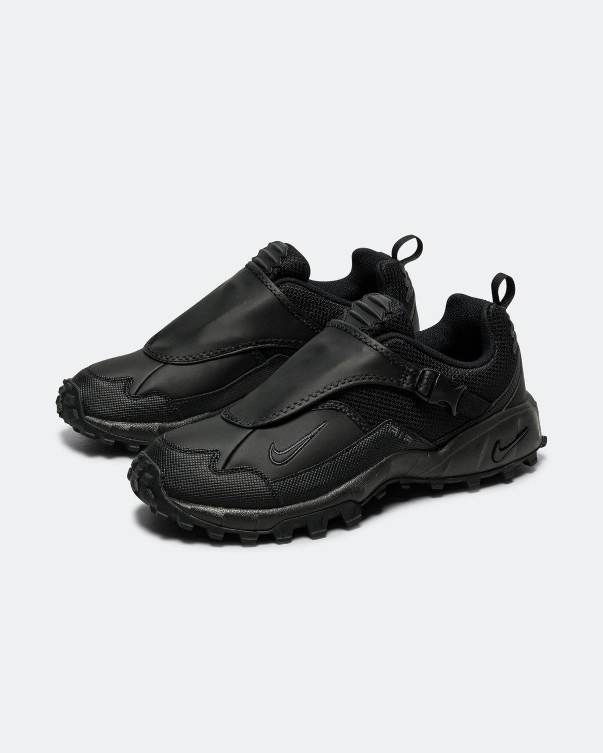 Nike ACG Phassad "Triple Black"