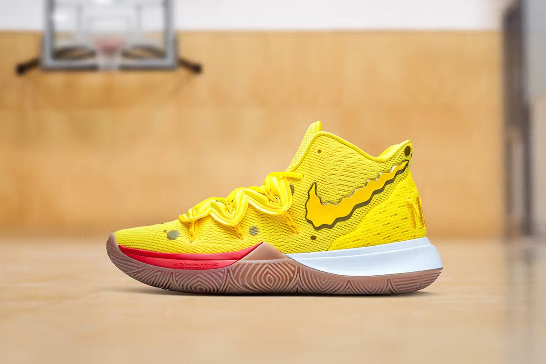 SpongeBob SquarePants x Nike Kyrie 5