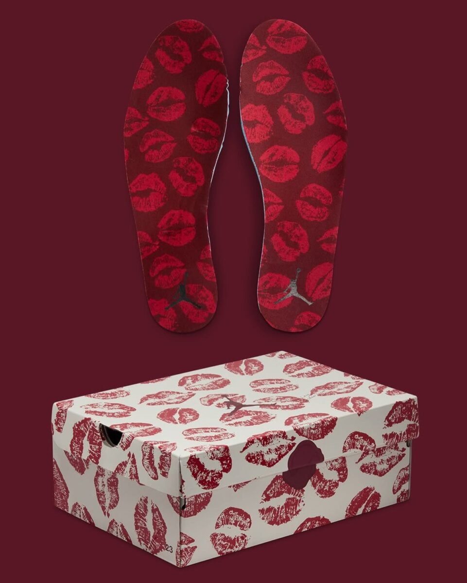 Air Jordan 1 “Valentine’s Day” Pack