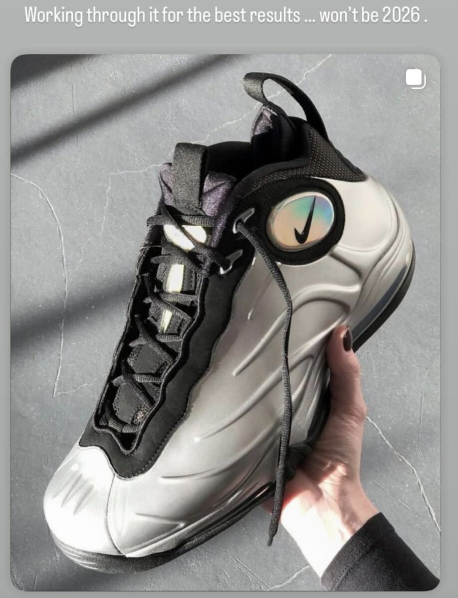 Nike Total Foamposite Max