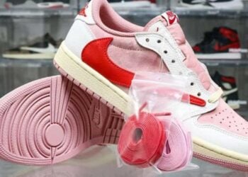 Travis-Scott-Air-Jordan-1-Low-Shy-Pink