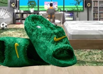 Nike Rejuven8 Touch Grass Pack