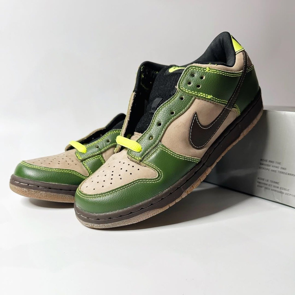 Nike SB Dunk Low Pro "Jedi" (2004)