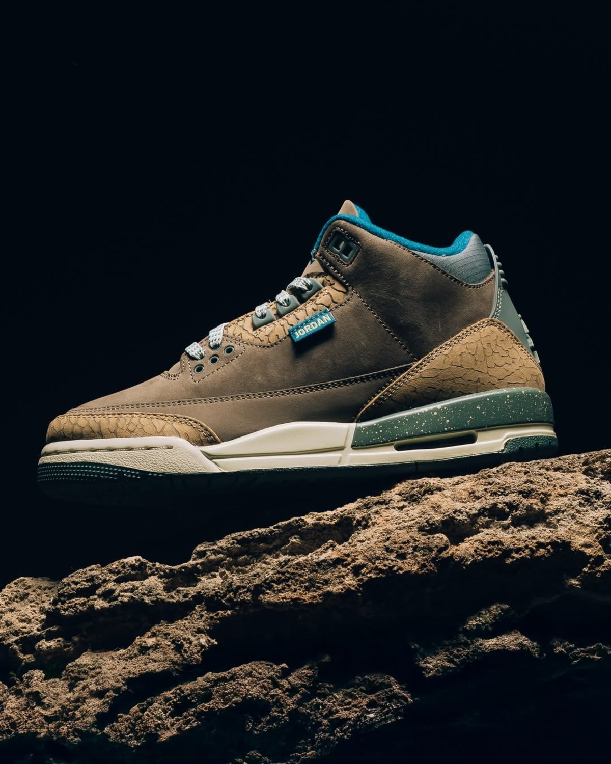 Air Jordan 3 GS "We Out Side"