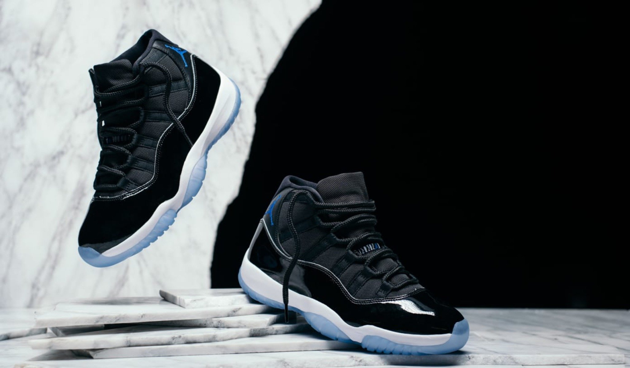 Air Jordan 11 "Space Jam"
