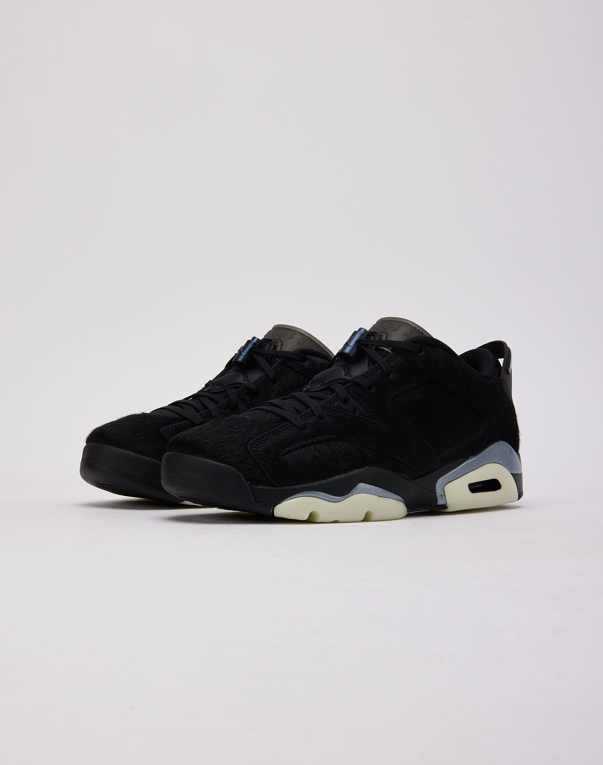 Air Jordan 6 Low "Blackout"
