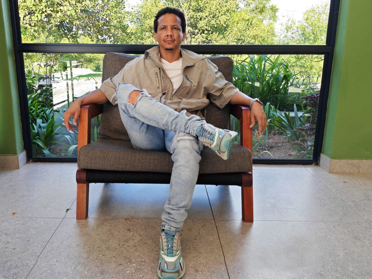Reebok LTD Premier Road Ultra Review – A Retro Y2K-Era Sneaker with Futuristic Refresh