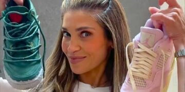 Topanga Danielle Fishel Sneakers Air Jordan