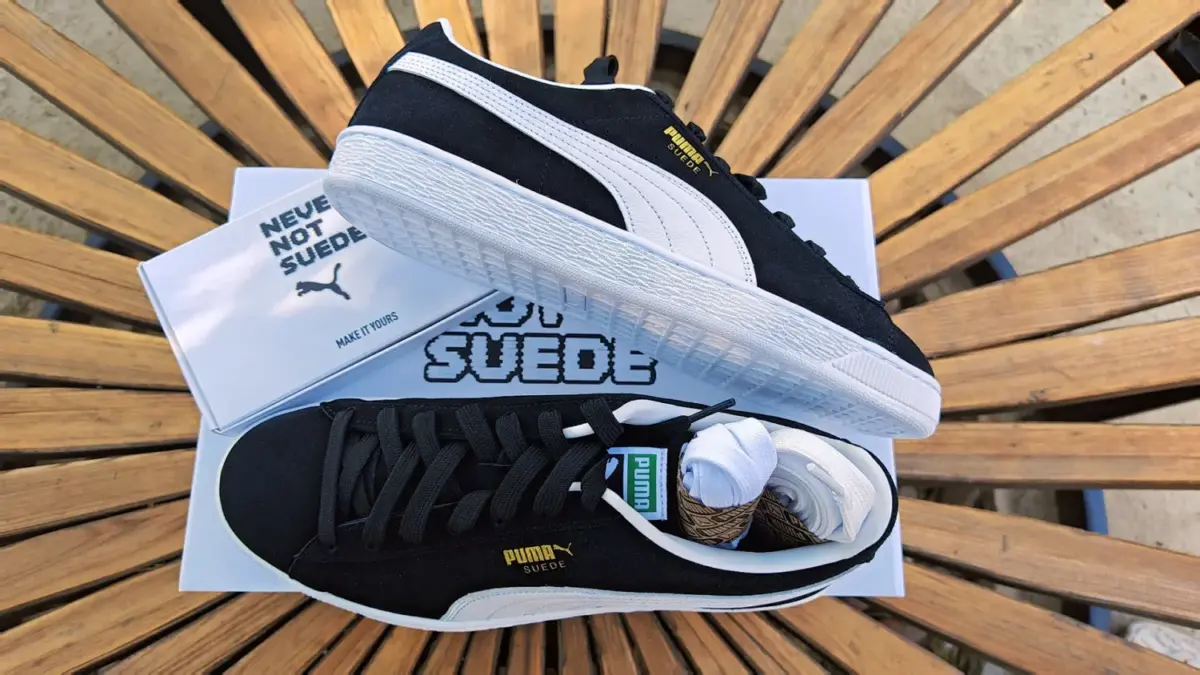 New PUMA Suede top view