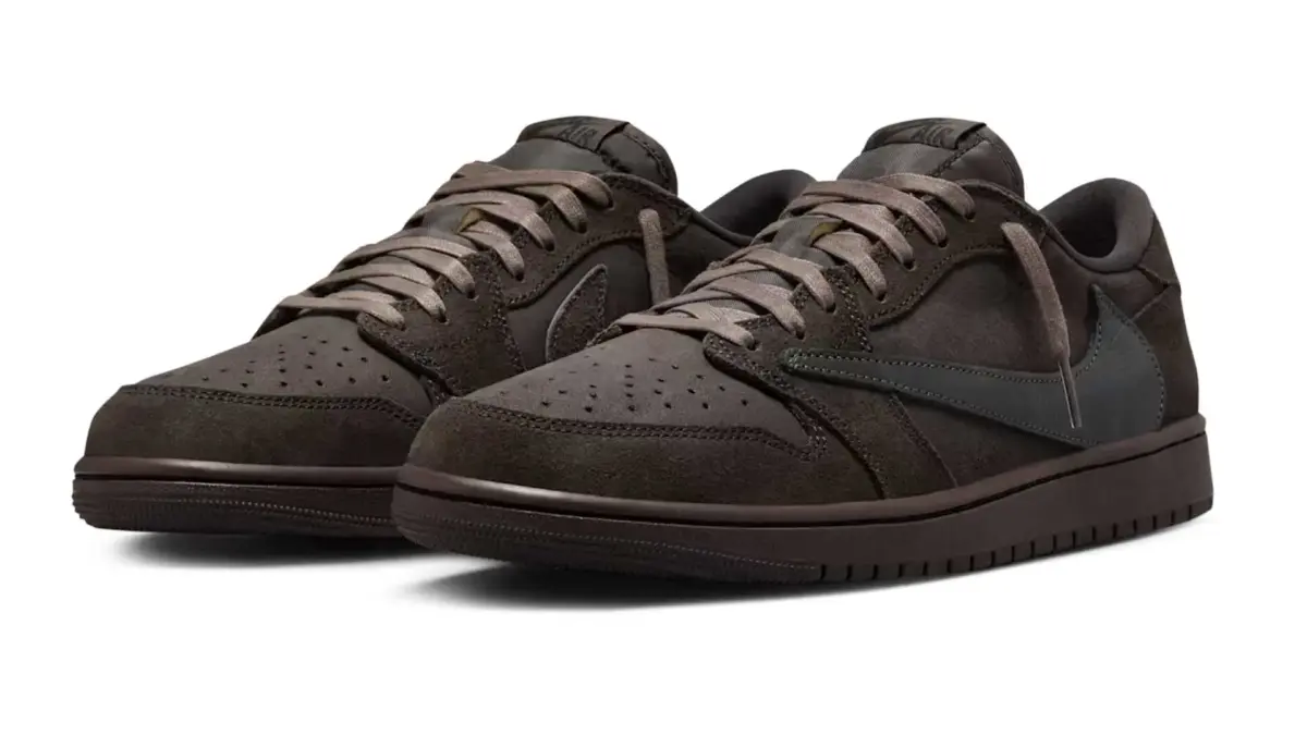 Travis Scott x Air Jordan 1 Low Velvet Brown