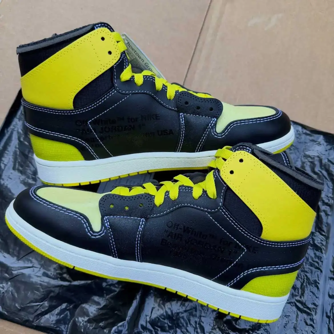 Virgil Abloh’s Black Yellow Off-White Jordan 1 Sample